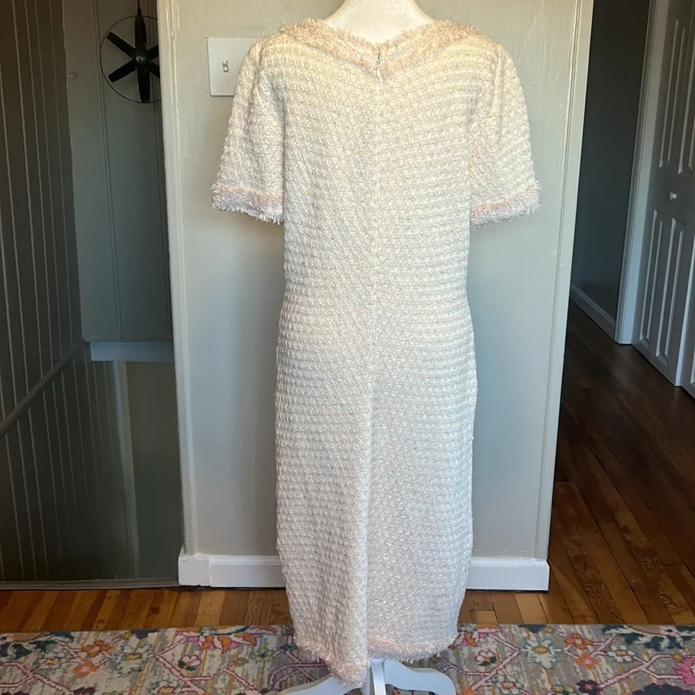 St.John Tweed Sheath Dress Pink  French Rose Combo With Silver Metallic Size 10 - Picture 10 of 16